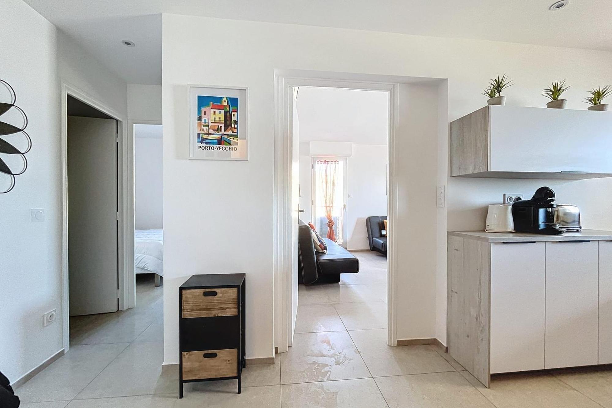Pretty Cocoon With Harbour View Apartment Порто-Векио Екстериор снимка